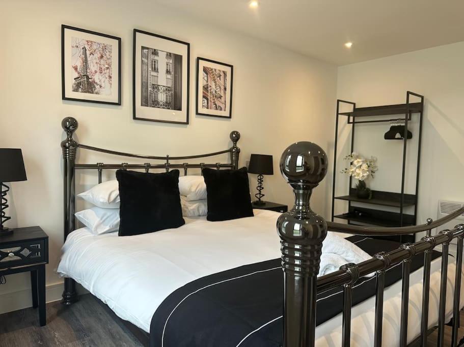 Museum View Apartments City Centre 1 Bedroom Cardiff Buitenkant foto